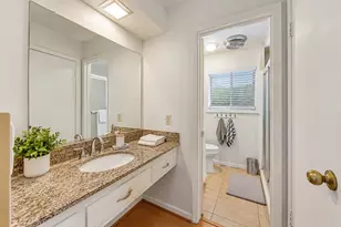 8939 Concho St, Houston, TX 77036 - Photo 12