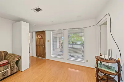 8939 Concho Street, Houston, TX 77036 - Photo 4