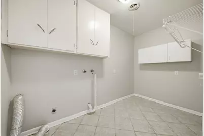 525 E Lake Drive, Livingston, TX 77351 - Photo 12