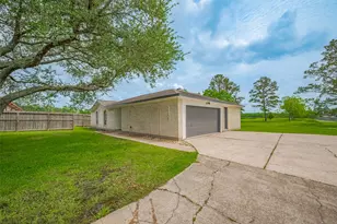 11235 FM1764, Santa Fe, TX 77510 - Photo 2