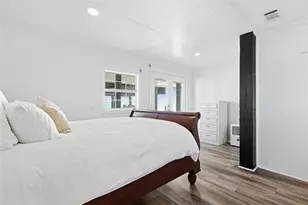 130 Tamana Dr, Tiki Island, TX 77554 - Photo 8