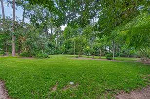 247 Castlewood Dr, Spring, TX 77386 - Photo 36