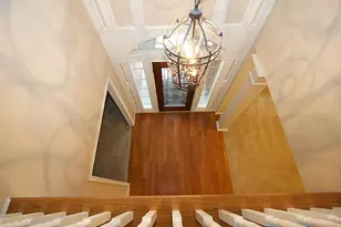 1615 Greenleaf Oaks Dr, Sugar Land, TX 77479 - Photo 8