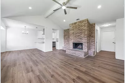 6526 Lynngate Drive, Spring, TX 77373 - Photo 4