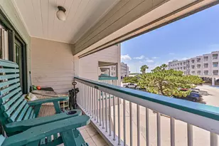6102 Seawall Blvd, Galveston, TX 77551 - Photo 22