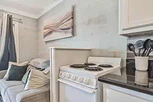 6102 Seawall Blvd, Galveston, TX 77551 - Photo 16
