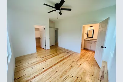 228 N Dixie Street, Brenham, TX 77833 - Photo 8