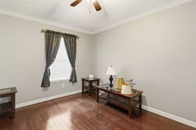 2018 Leisure Lane, League City, TX 77573 - Photo 6