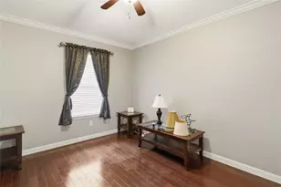 2018 Leisure Ln, League City, TX 77573 - Photo 6