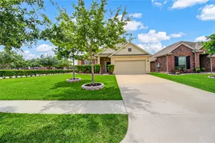 3031 Fir Meadow Ln, Dickinson, TX 77539 - Photo 4