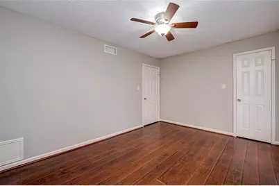 10615 Briar Forest Drive #902, Houston, TX 77042 - Photo 20