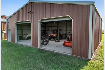 1251 Bancroft Road, Winnie, TX 77665 - Photo 22