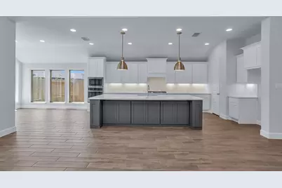 11922 Bush Tail Court, Mont Belvieu, TX 77523 - Photo 14