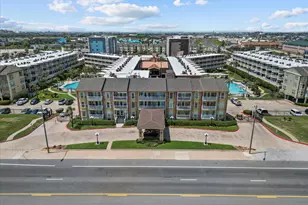 6300 Seawall Blvd, Galveston, TX 77551 - Photo 2