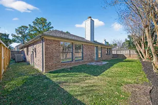 10114 Cedaredge Dr, Houston, TX 77064 - Photo 38