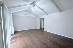 7003 Captain Dr, Houston, TX 77036 - Photo 4