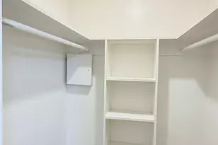 7003 Captain Dr, Houston, TX 77036 - Photo 8