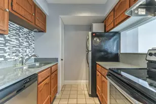 6402 Del Monte Dr, Houston, TX 77057 - Photo 8