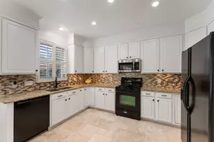 119 S Abram Cir, The Woodlands, TX 77382 - Photo 18