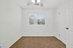 9610 W Withers Way Cir, Houston, TX 77065 - Photo 34