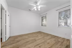 1903 Summer St St, Houston, TX 77007 - Photo 10