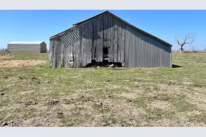 6446 Mensik Road, Schulenburg, TX 78956 - Photo 10