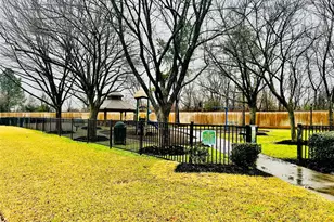 18215 Linden Forest Ln, Katy, TX 77449 - Photo 24