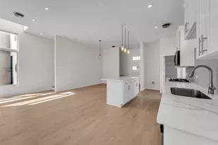 5632 Kiam St, Houston, TX 77007 - Photo 8