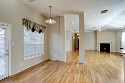 9907 Kemp Forest Drive, Houston, TX 77080 - Photo 6