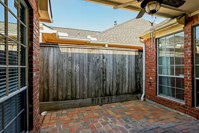 9907 Kemp Forest Drive, Houston, TX 77080 - Photo 18