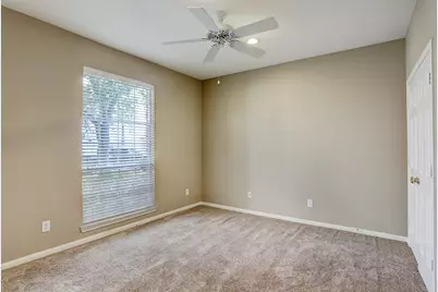 9907 Kemp Forest Drive, Houston, TX 77080 - Photo 14