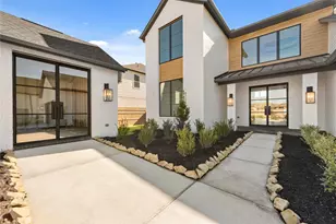 15826 Tortoise Passage Ln, Conroe, TX 77302 - Photo 2