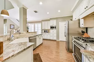 3215 Arbor Mill Ct, Houston, TX 77059 - Photo 10