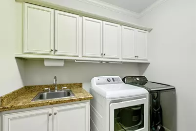 1044 Memorial Village Drive, Houston, TX 77024 - Photo 24