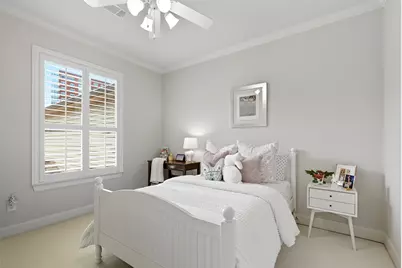 1044 Memorial Village Drive, Houston, TX 77024 - Photo 26