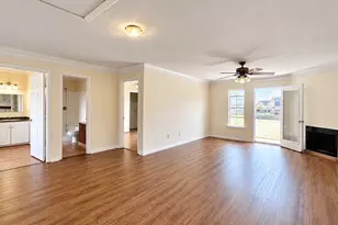 8323 Wilcrest Dr, Houston, TX 77072 - Photo 8