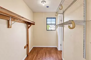 8323 Wilcrest Dr, Houston, TX 77072 - Photo 10