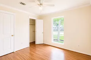 8323 Wilcrest Dr, Houston, TX 77072 - Photo 16