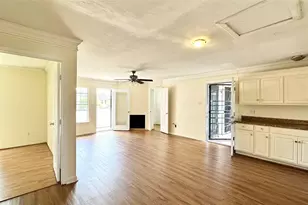 8323 Wilcrest Dr, Houston, TX 77072 - Photo 8
