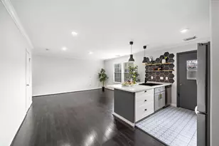 9623 Elmview Pl, Houston, TX 77080 - Photo 8