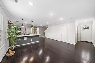 9623 Elmview Pl, Houston, TX 77080 - Photo 4