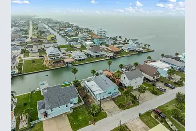 3718 Brewster Key Drive, Galveston, TX 77554 - Photo 38