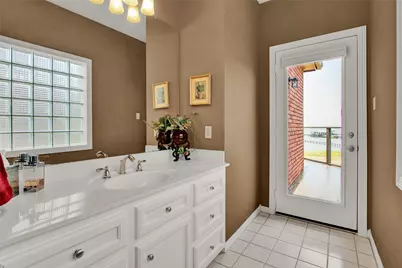 2668 E Bayshore Drive, San Leon, TX 77539 - Photo 28