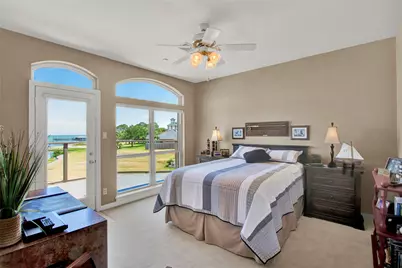 2668 E Bayshore Drive, San Leon, TX 77539 - Photo 28