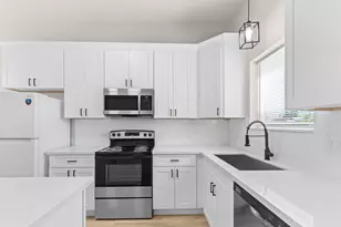 9711 Cargill St, Houston, TX 77029 - Photo 6