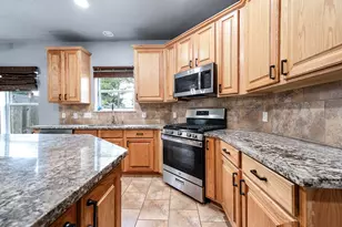 3720 Armand Dr, Dickinson, TX 77539 - Photo 18