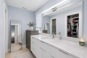 5323 S Braeswood Blvd, Houston, TX 77096 - Photo 22