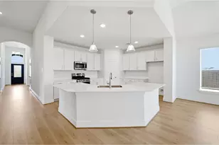 212 San Marcos Trl, Dayton, TX 77535 - Photo 14
