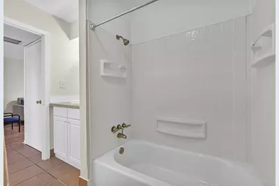 107 E Willowick Avenue #17, Friendswood, TX 77546 - Photo 12