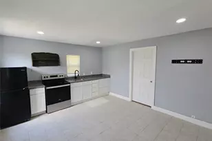 9010 Linda Vista Rd, Houston, TX 77078 - Photo 4